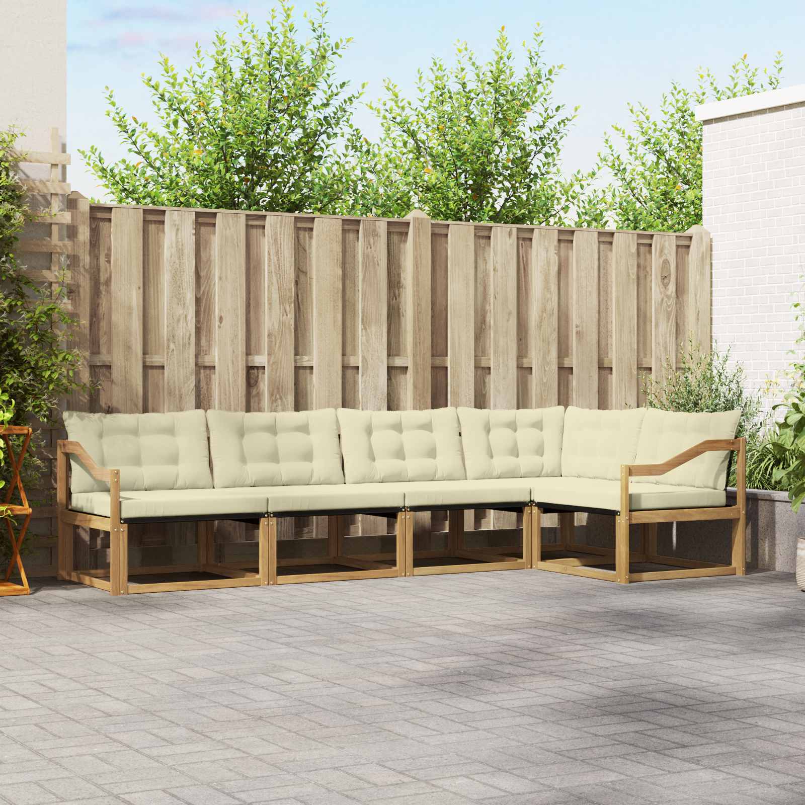 Udendørs sofagruppe i akacietræ - modulsofa med puder, hvid/creme