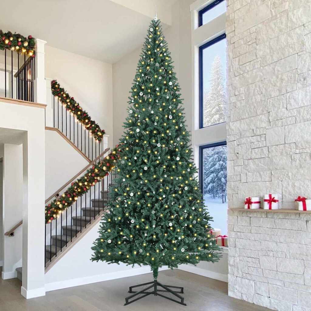 Arbre de Noël artificiel pré-éclairé avec ensemble de boules