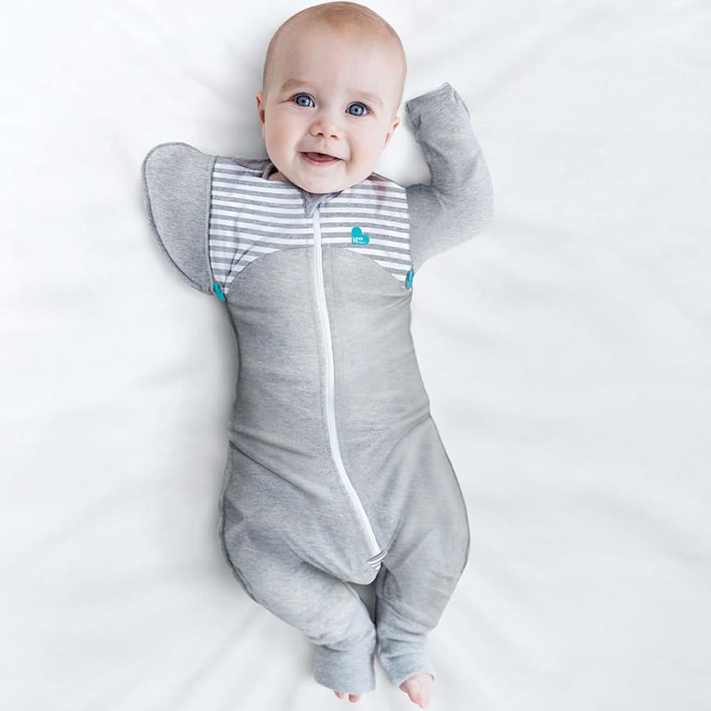 

Love to Dream Babydoek Swaddle Up Transition Suit fase 2 L grijs